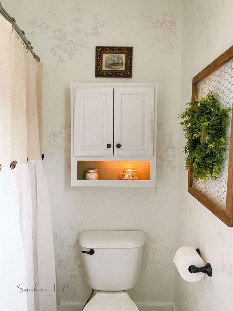 how to deep clean a bathroom - Sunshine Valley WV