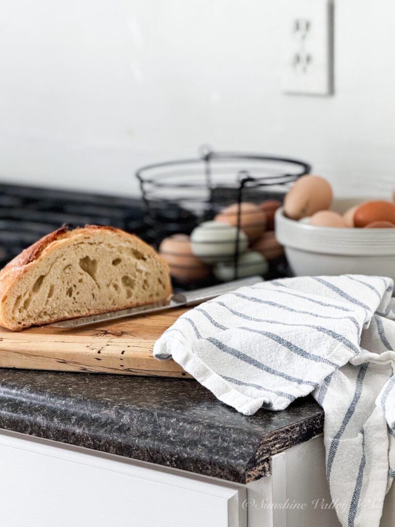 Stocking a Vintage-Inspired Pantry: Simple Old-Fashioned Wisdom for Modern Homemakers