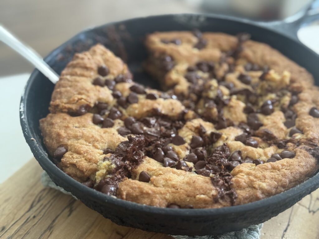 How to Make a Simple Cast Iron Chocolate Chip Skillet Cookie 5 cast iron chocolate chip skillet cookie - Sunshine Valley WV