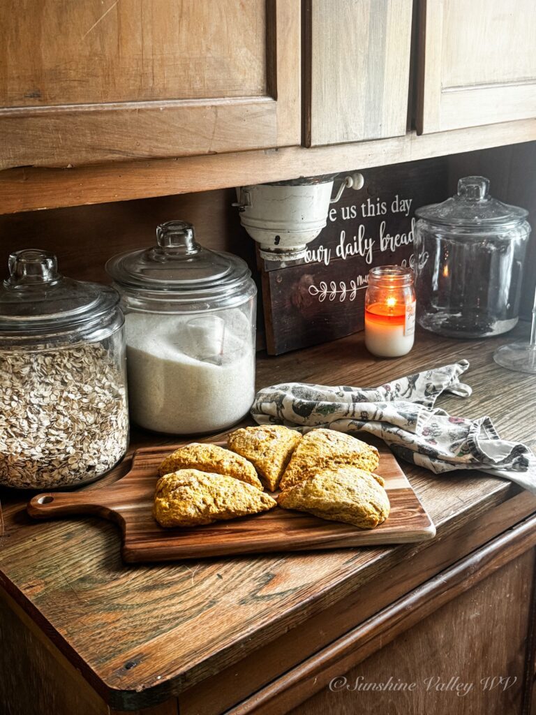 Sourdough Discard Pumpkin Scones | Easy Fall Recipe 6 sourdough discard pumpkin scones - Sunshine Valley WV